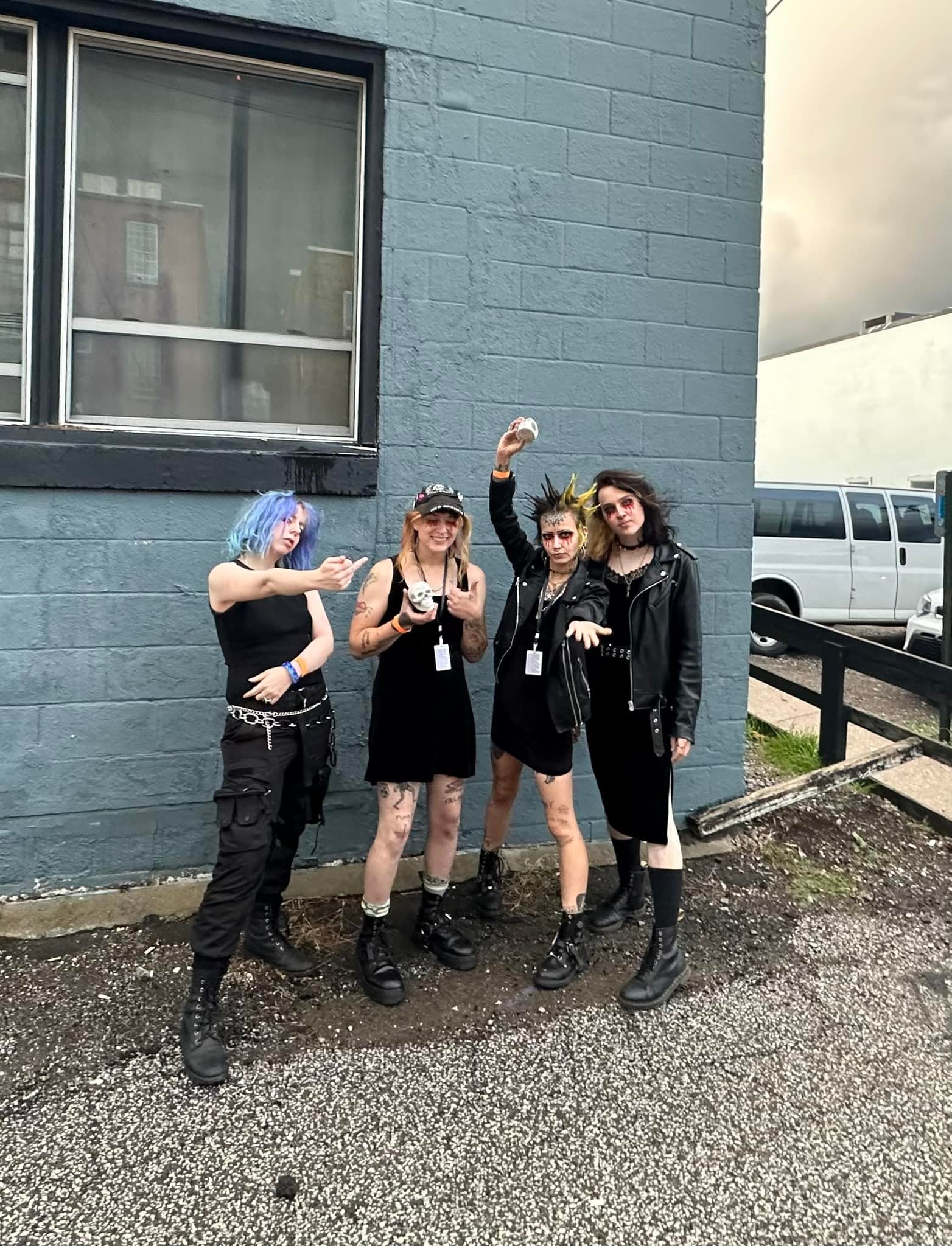 Housing navigation